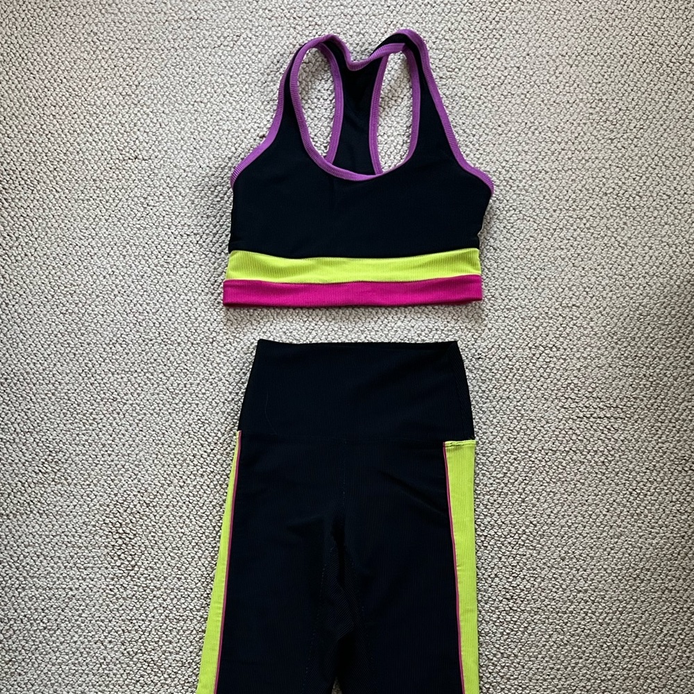 Beach Riot Workout Set